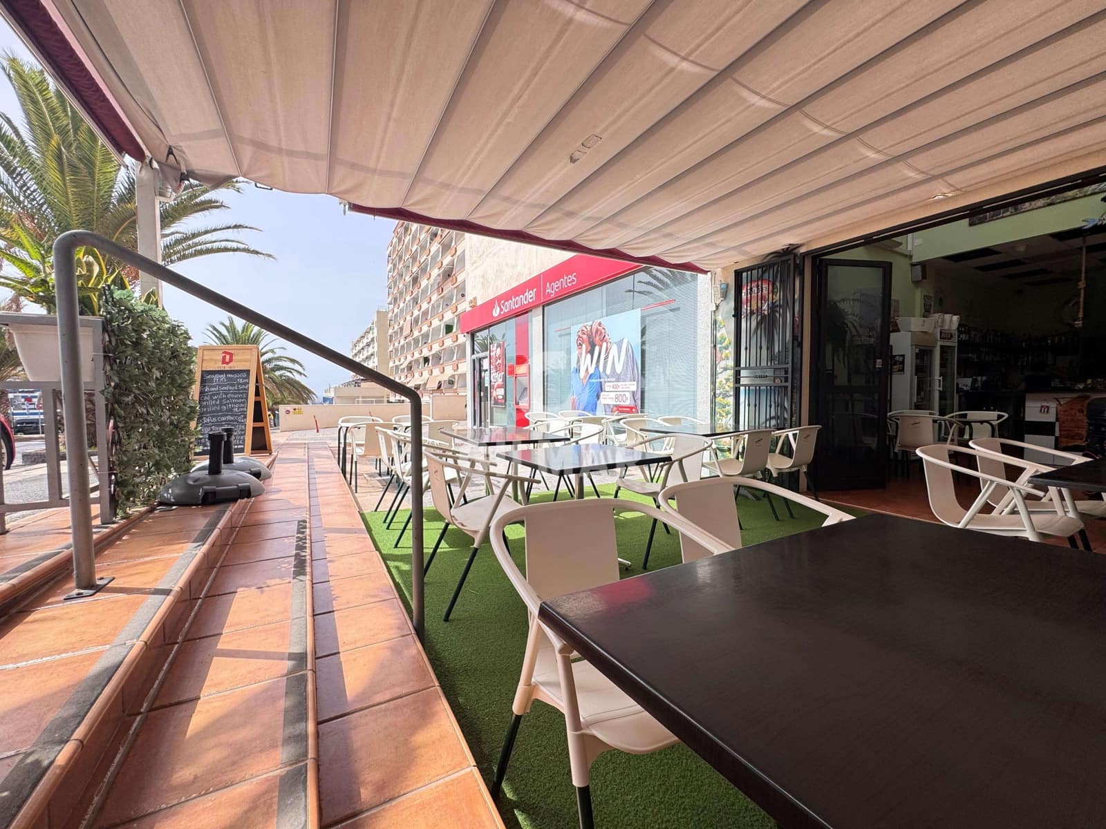 Erhverv til salg i Palm-Mar - € 99.000 (Ref: 9207553)