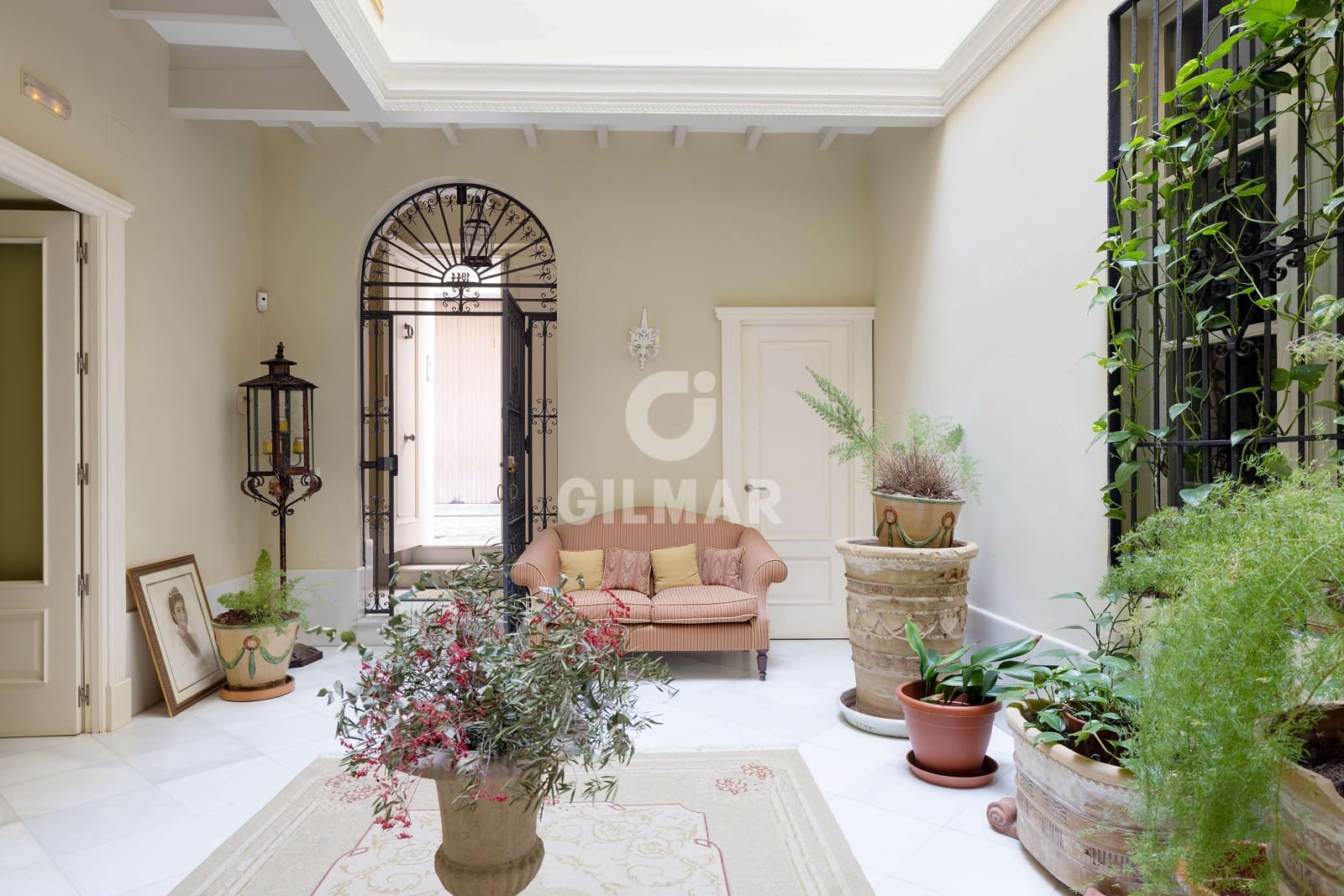 6 Zimmer Villa zu verkaufen in Sevilla Stadt mit Garage - 1.700.000 € (Ref: 9207554)