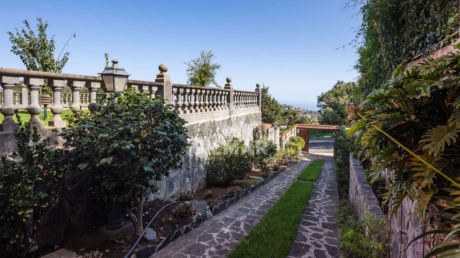 6 soveværelse Villa til salg i Santa Brigida med swimmingpool garage - € 850.000 (Ref: 9207557)