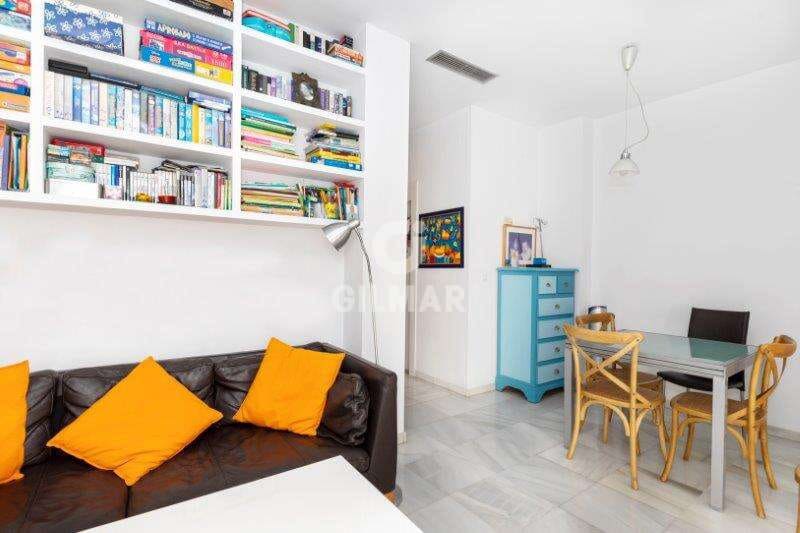 Adosado de 4 habitaciones en Sevilla ciudad en venta - 599.000 € (Ref: 9207559)