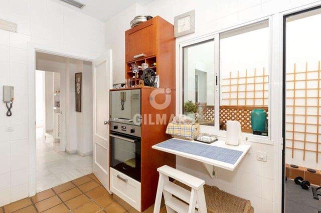 4 bedroom Terraced Villa for sale in Feria, Seville city - € 599,000 (Ref: 9207559)