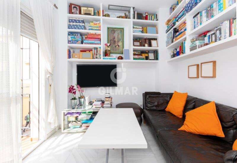 Adosado de 4 habitaciones en Sevilla ciudad en venta - 599.000 € (Ref: 9207559)