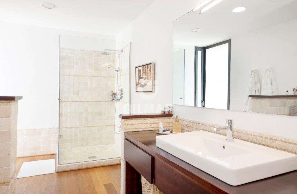 5 soverom Villa til salgs i Sanlucar la Mayor med svømmebasseng - € 850 000 (Ref: 9207560)