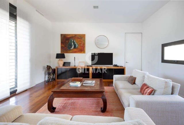 5 soverom Villa til salgs i Sanlúcar la Mayor med svømmebasseng - € 850 000 (Ref: 9207560)