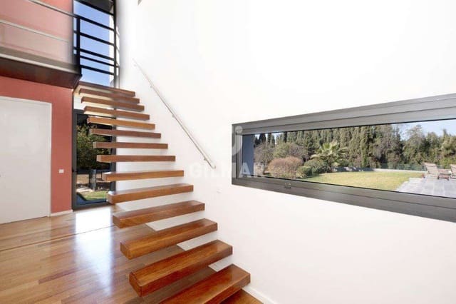 5 soverom Villa til salgs i Sanlúcar la Mayor med svømmebasseng - € 850 000 (Ref: 9207560)