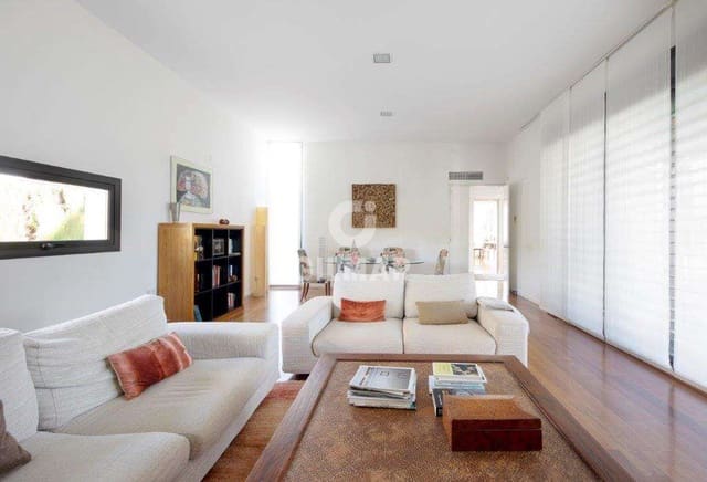 5 soverom Villa til salgs i Sanlúcar la Mayor med svømmebasseng - € 850 000 (Ref: 9207560)