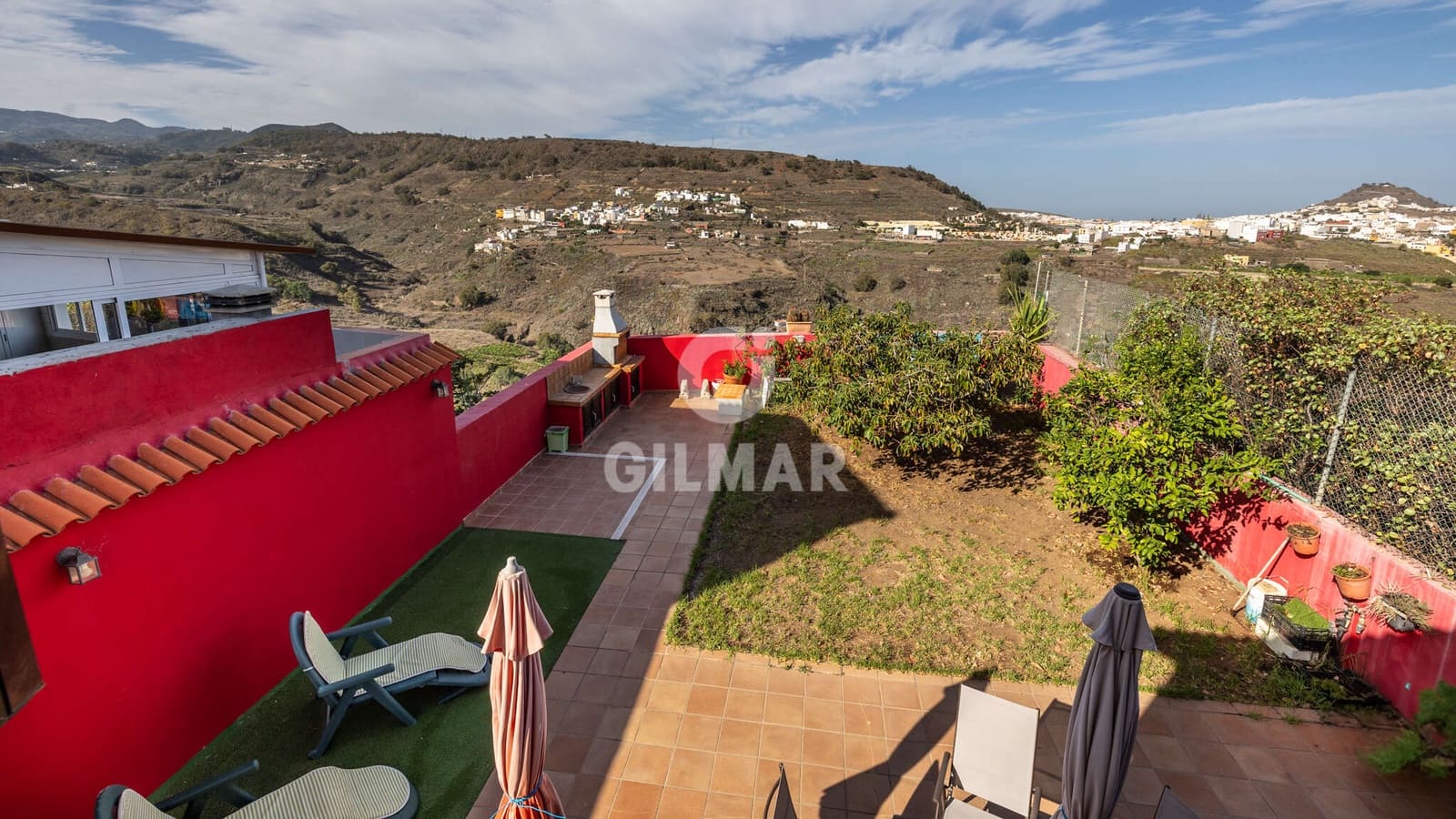 3 soverom Villa til salgs i Las Palmas de Gran Canaria med garasje - € 429 000 (Ref: 9207563)
