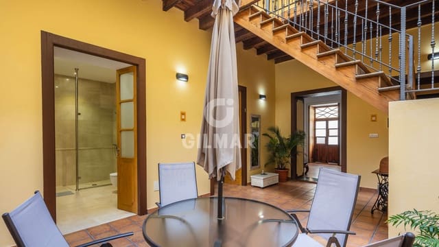 5 makuuhuone Rivitalo myytävänä paikassa Santa María de Guía de Gran Canaria - 780 000 € (Ref: 9207567)