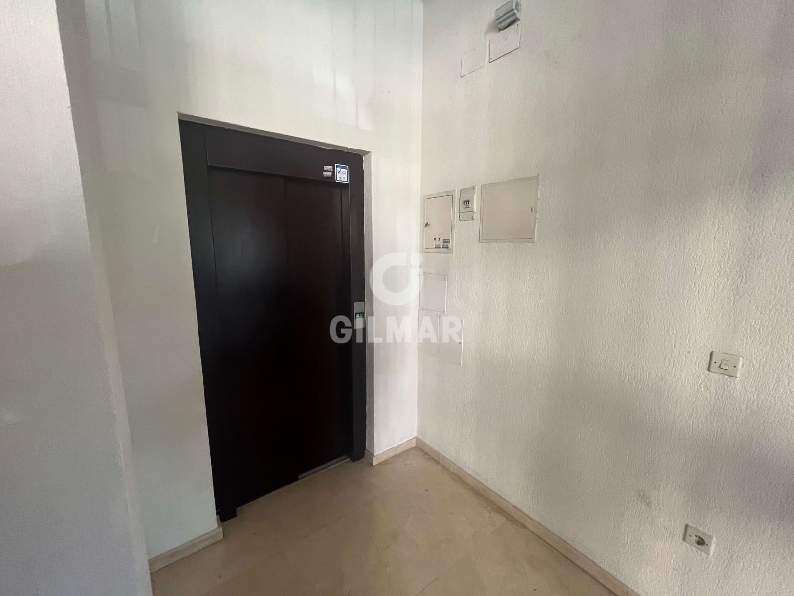 Kontor till salu i Sevilla stad - 123 750 € (Ref: 9207568)