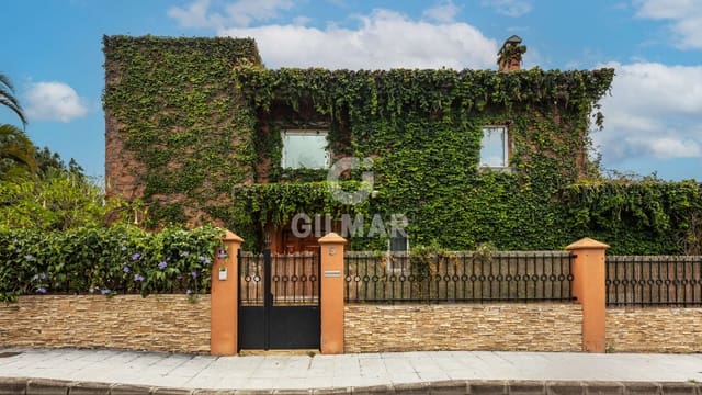 4 makuuhuone Huvila myytävänä paikassa Tafira Alta, Las Palmas de Gran Canaria mukana 
autotalli - 1 190 000 € (Ref: 9207572)