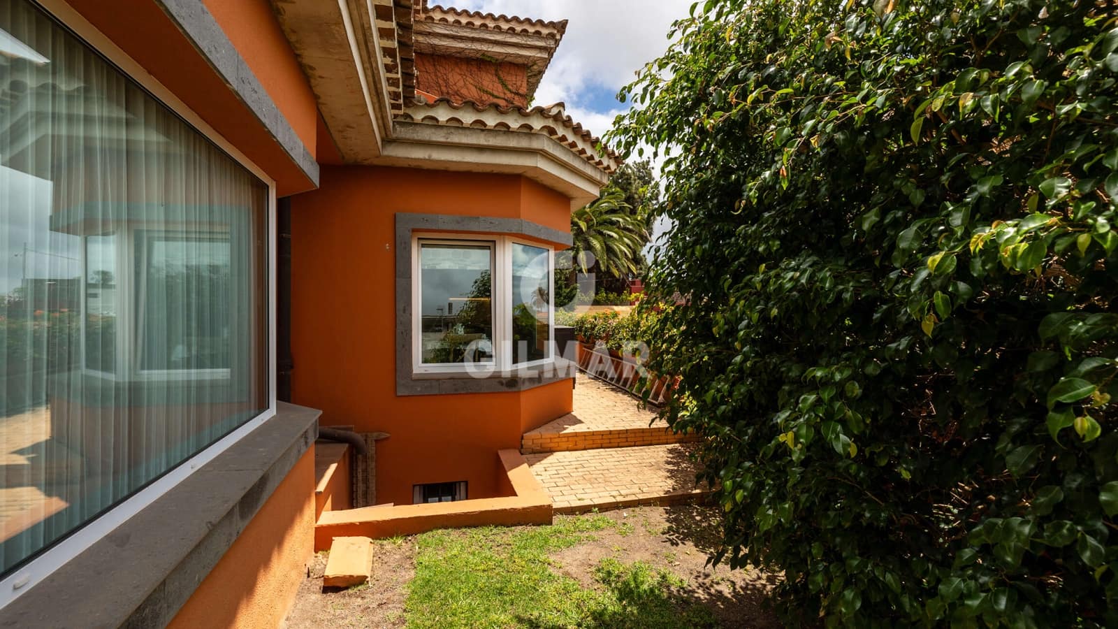 4 makuuhuone Huvila myytävänä paikassa Tafira Alta mukana 
autotalli - 1 190 000 € (Ref: 9207572)