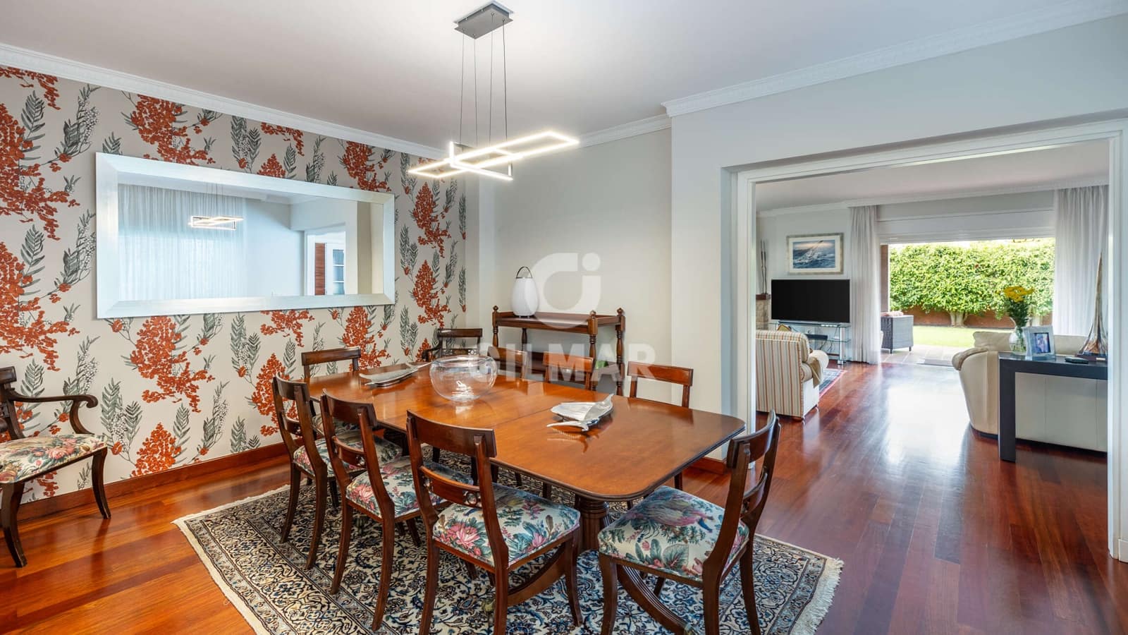 4 makuuhuone Huvila myytävänä paikassa Tafira Alta mukana 
autotalli - 1 190 000 € (Ref: 9207572)