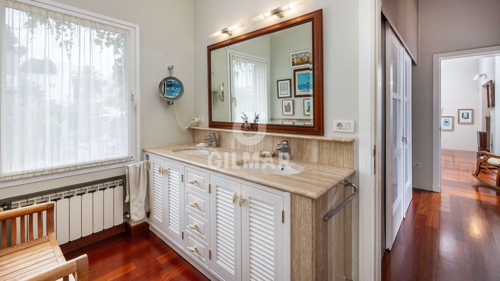 4 makuuhuone Huvila myytävänä paikassa Tafira Alta mukana 
autotalli - 1 190 000 € (Ref: 9207572)