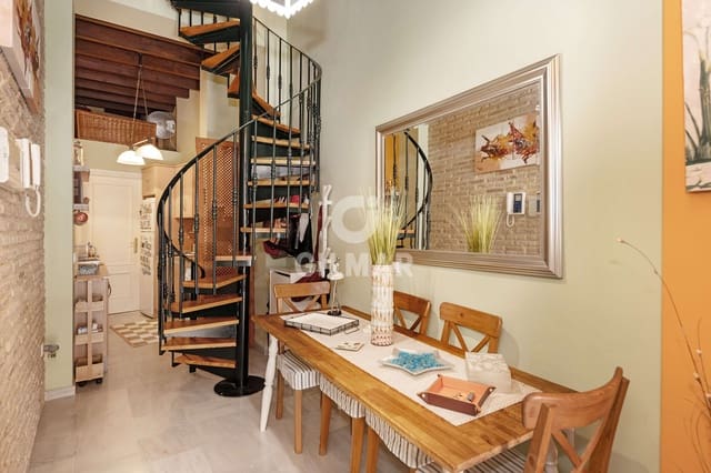 1 bedroom Flat for sale in Triana Casco Antiguo, Seville city - € 315,000 (Ref: 9207576)