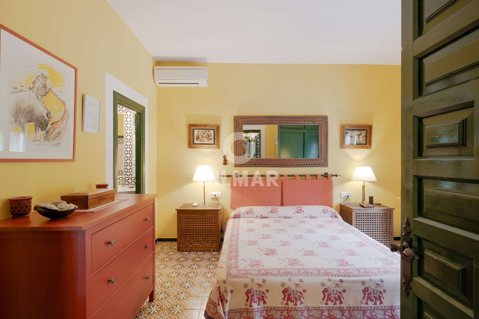 4 sovrum Villa till salu i Sanlucar la Mayor med pool garage - 659 000 € (Ref: 9207580)