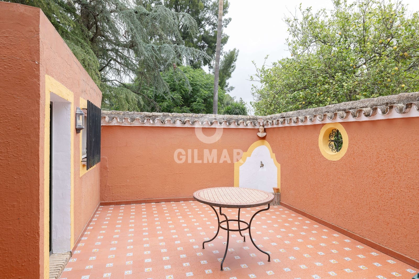 4 sovrum Villa till salu i Sanlucar la Mayor med pool garage - 659 000 € (Ref: 9207580)