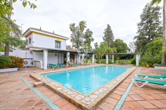 4 soveværelse Villa til salg i Sanlúcar la Mayor med swimmingpool garage - € 659.000 (Ref: 9207580)