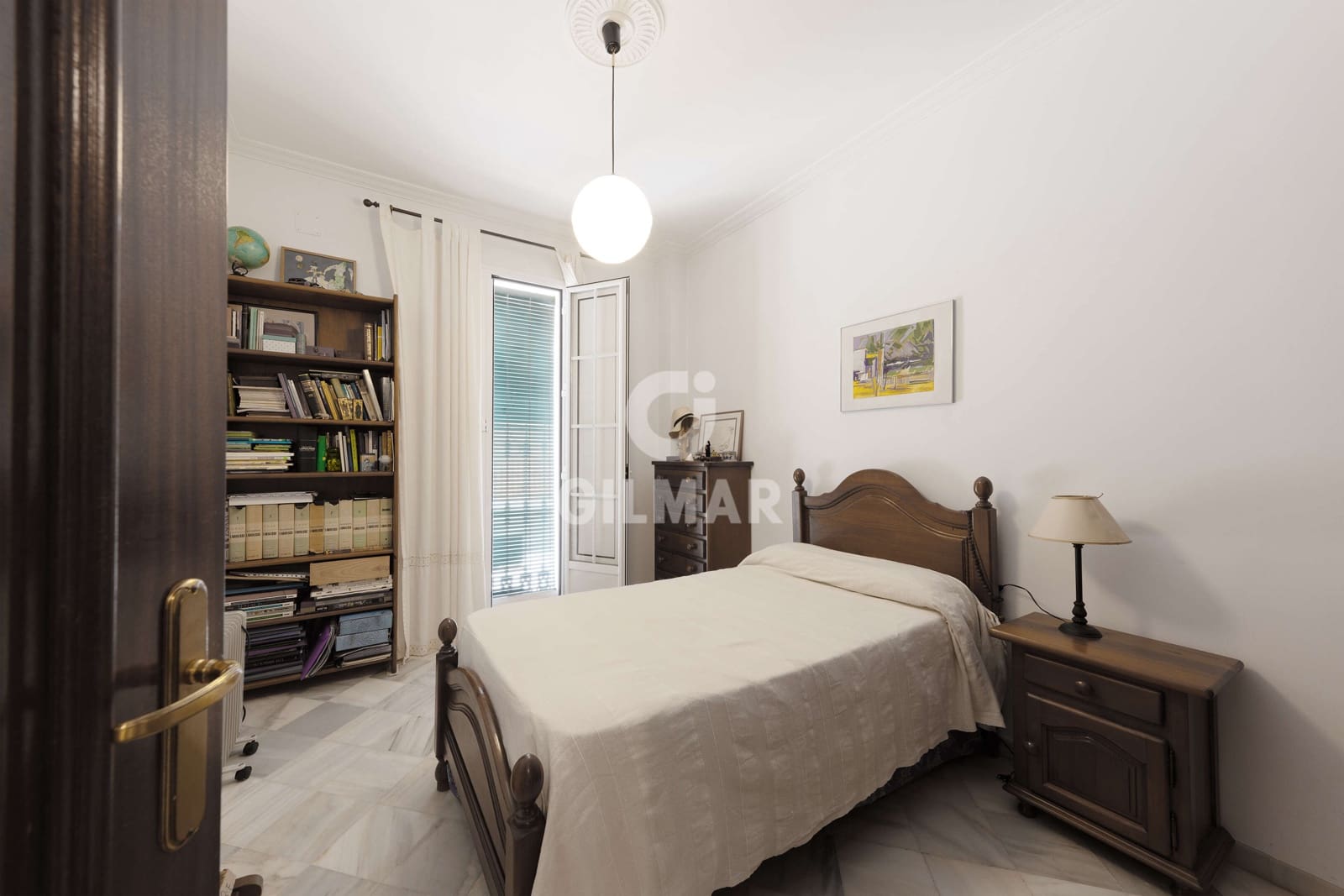 5 soveværelse Semi-Rækkehus til salg i Coria del Rio med garage - € 430.000 (Ref: 9207581)