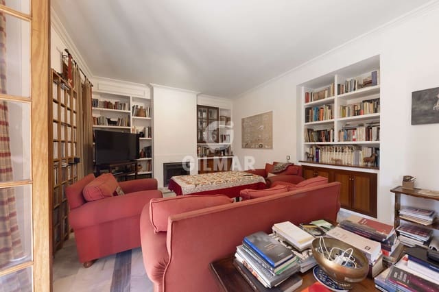 5 bedroom Semi-detached Villa for sale in Coria del Río with garage - € 430,000 (Ref: 9207581)