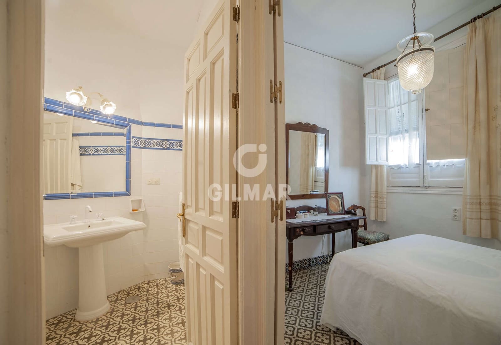 6 soveværelse Rækkehus til salg i Sevilla by - € 1.100.000 (Ref: 9207582)