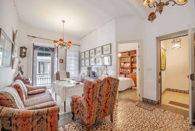 6 bedroom Terraced Villa for sale in Santa Catalina, Seville city - € 1,100,000 (Ref: 9207582)