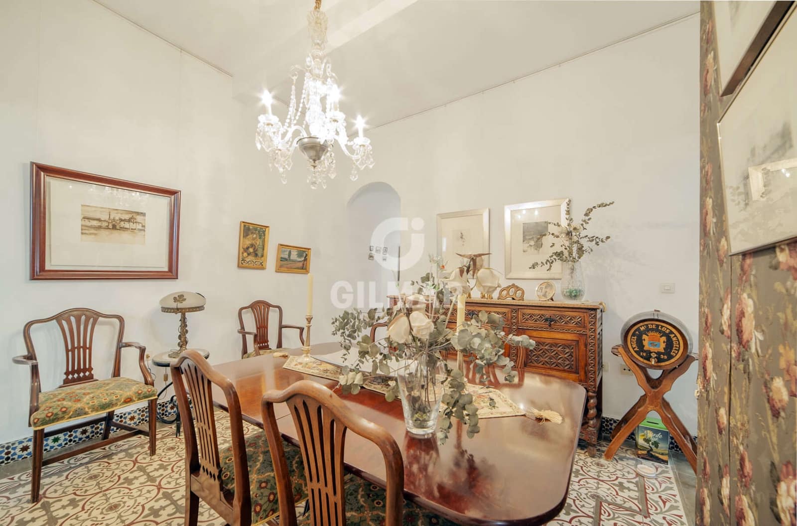 6 soveværelse Rækkehus til salg i Sevilla by - € 1.100.000 (Ref: 9207582)