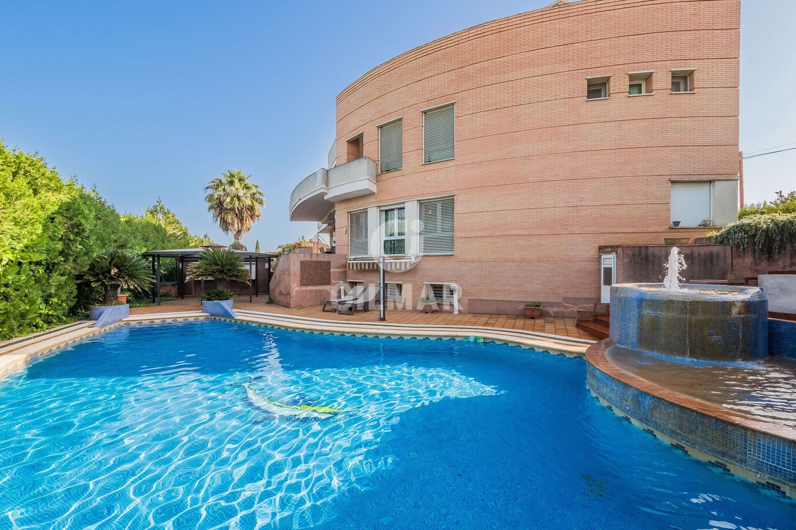 7 soveværelse Villa til salg i Dos Hermanas med swimmingpool garage - € 890.000 (Ref: 9207586)