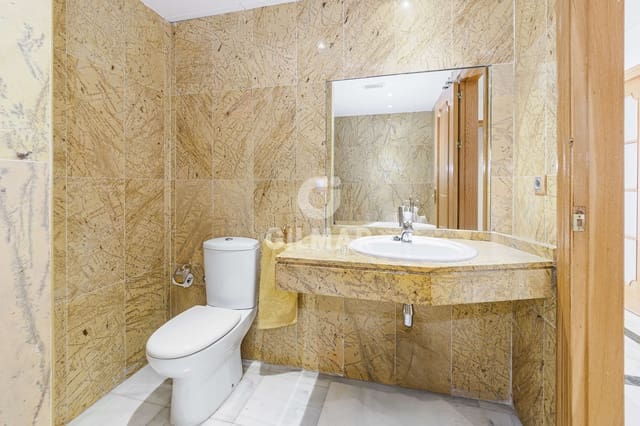 7 soveværelse Villa til salg i Dos Hermanas med swimmingpool garage - € 890.000 (Ref: 9207586)