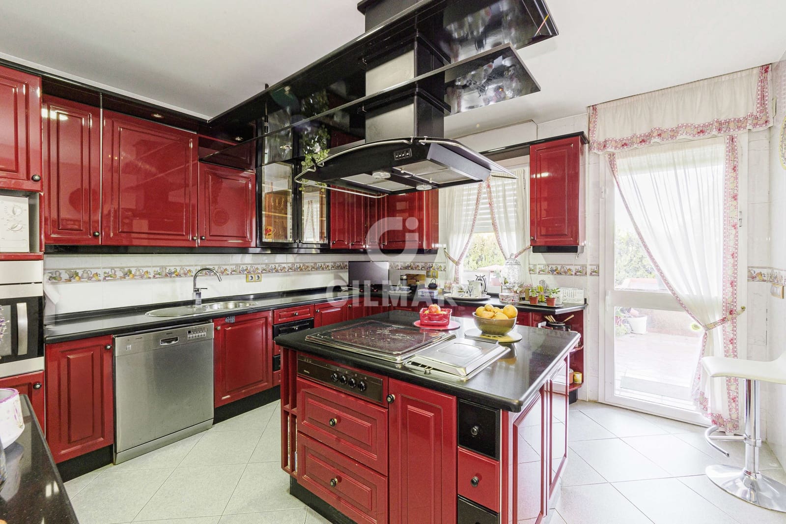 7 soveværelse Villa til salg i Dos Hermanas med swimmingpool garage - € 890.000 (Ref: 9207586)