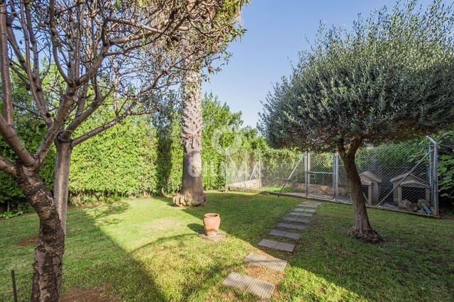 7 soveværelse Villa til salg i Dos Hermanas med swimmingpool garage - € 890.000 (Ref: 9207586)