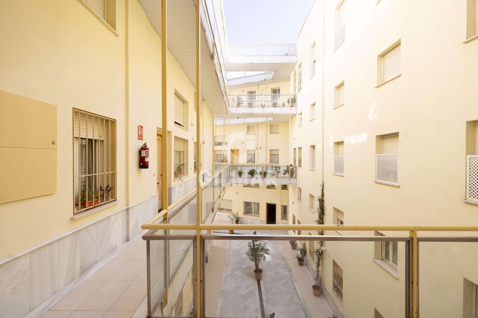 4 slaapkamer Flat te koop in Sevilla stad met garage - € 590.000 (Ref: 9207591)