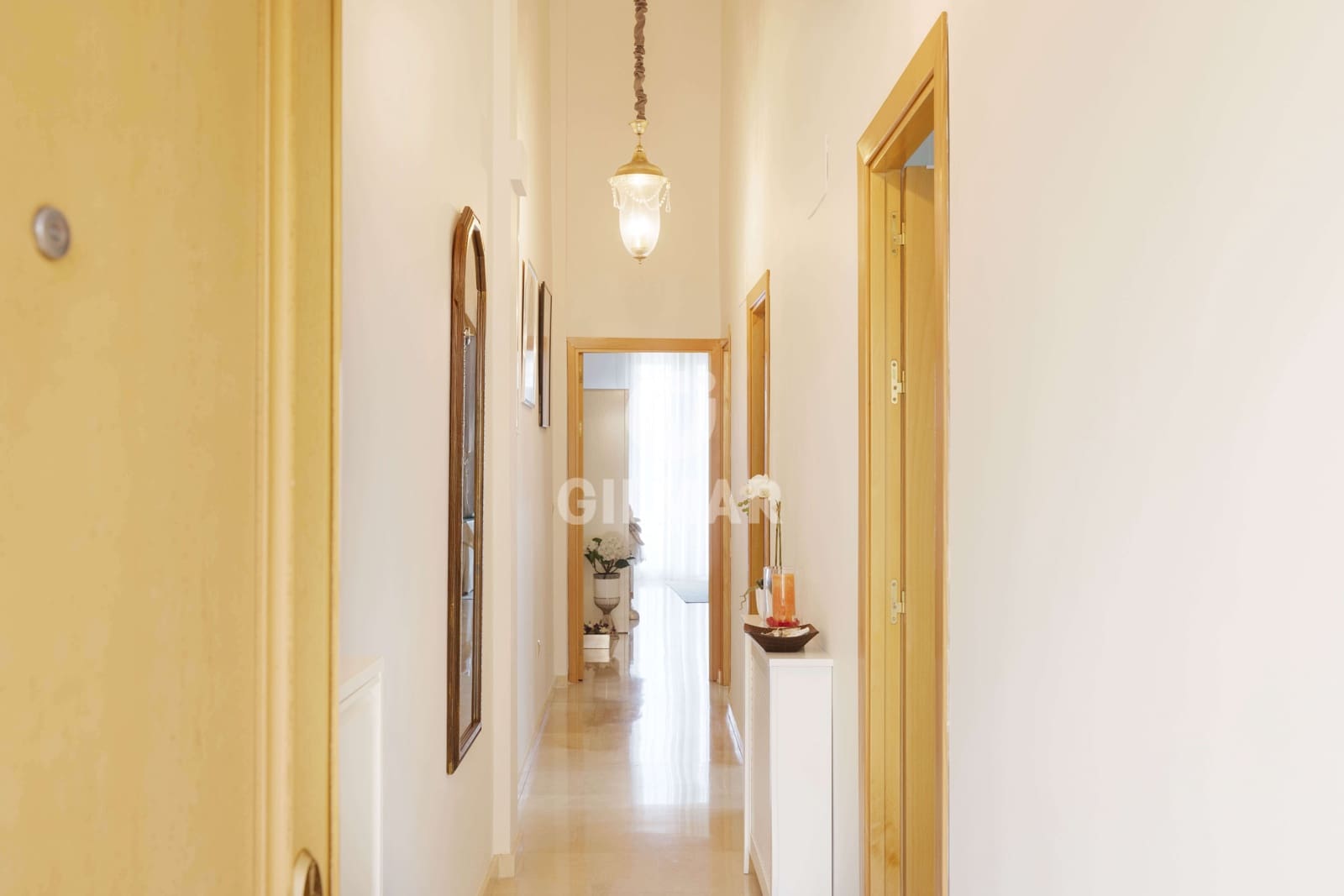 4 slaapkamer Flat te koop in Sevilla stad met garage - € 590.000 (Ref: 9207591)