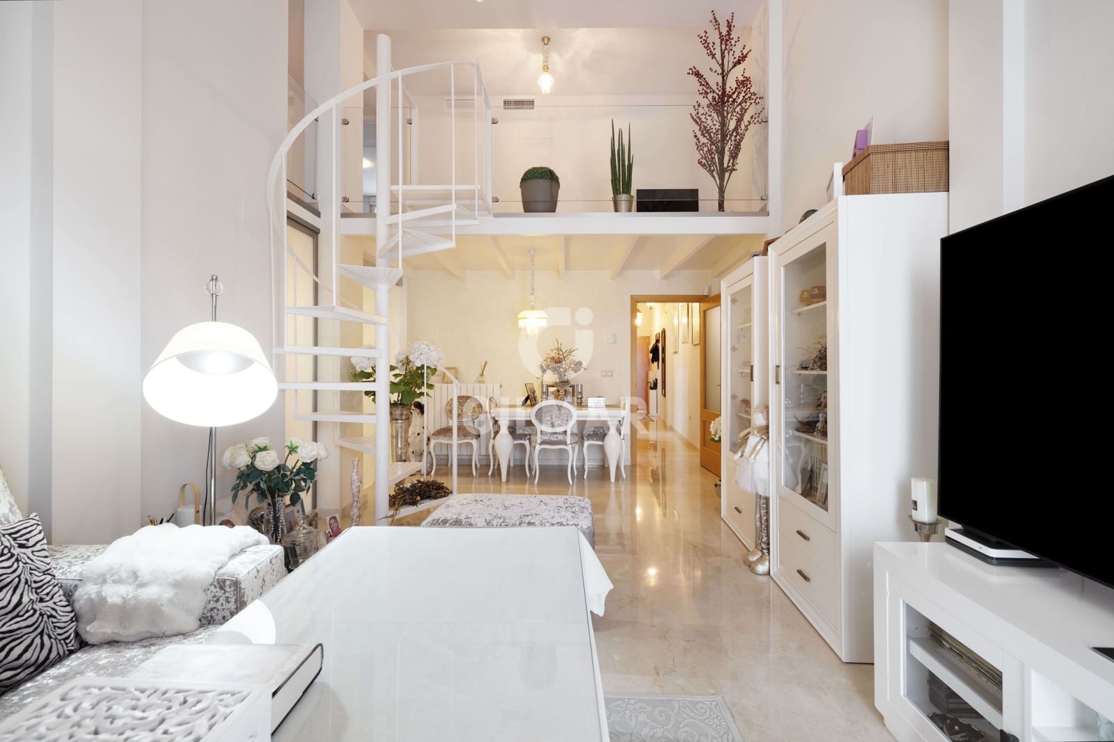 4 slaapkamer Flat te koop in Sevilla stad met garage - € 590.000 (Ref: 9207591)