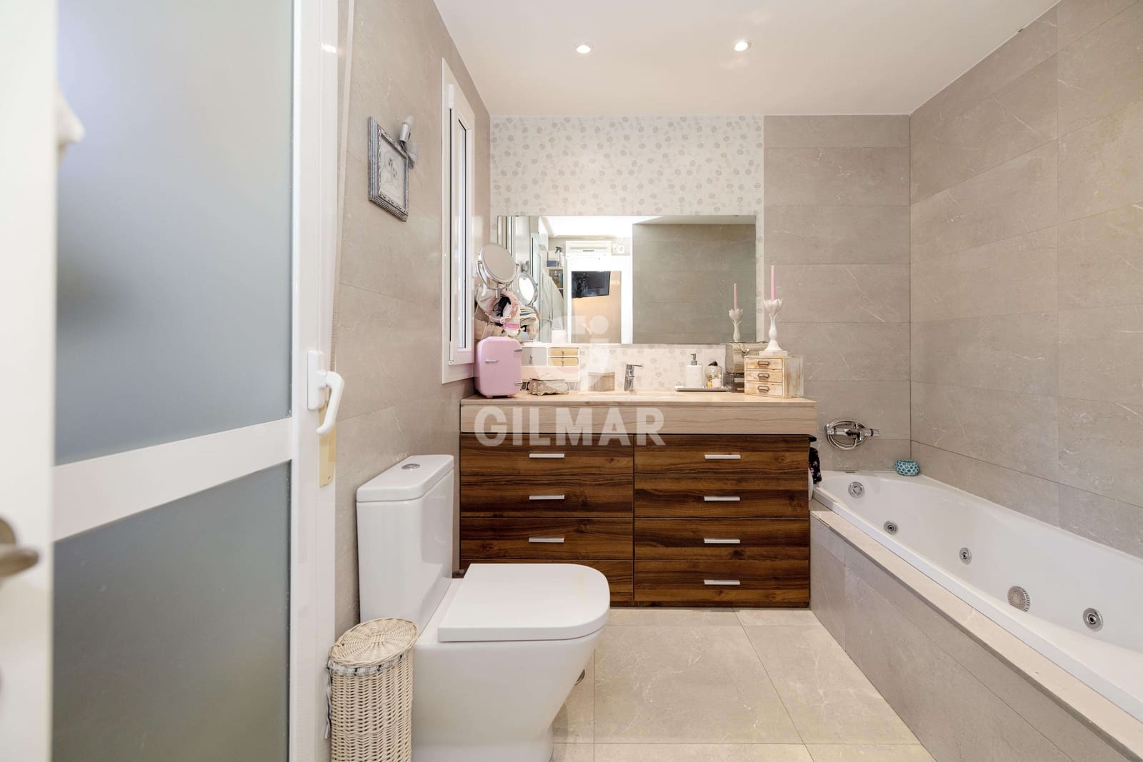 3 soveværelse Lejlighed til salg i Benalmadena med swimmingpool garage - € 470.000 (Ref: 9207594)