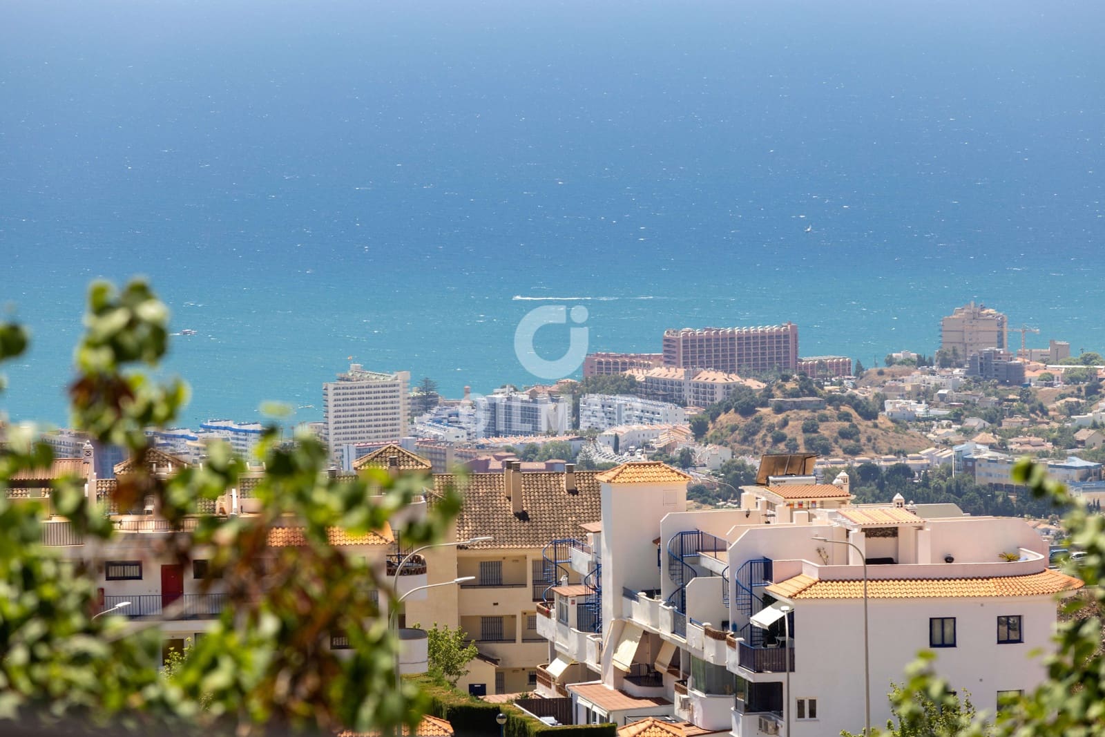 3 soveværelse Lejlighed til salg i Benalmadena med swimmingpool garage - € 470.000 (Ref: 9207594)