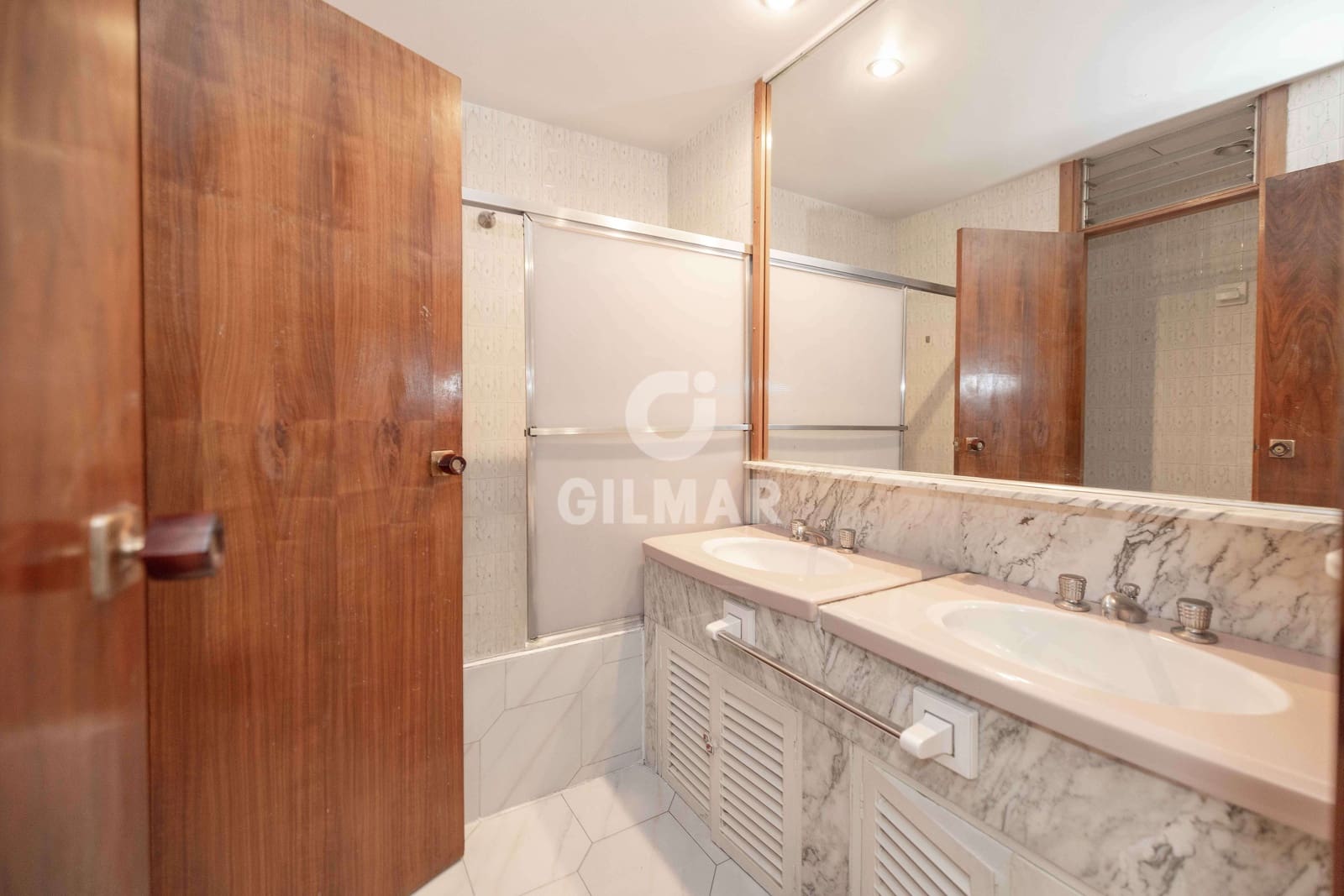 5 slaapkamer Flat te koop in Sevilla stad met garage - € 760.000 (Ref: 9207596)