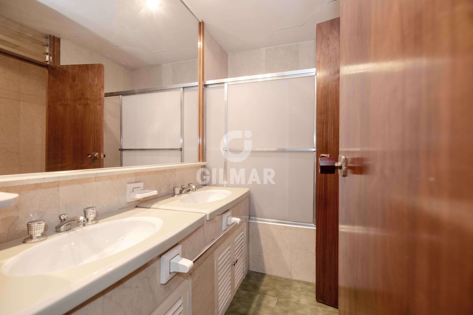 5 slaapkamer Flat te koop in Sevilla stad met garage - € 760.000 (Ref: 9207596)