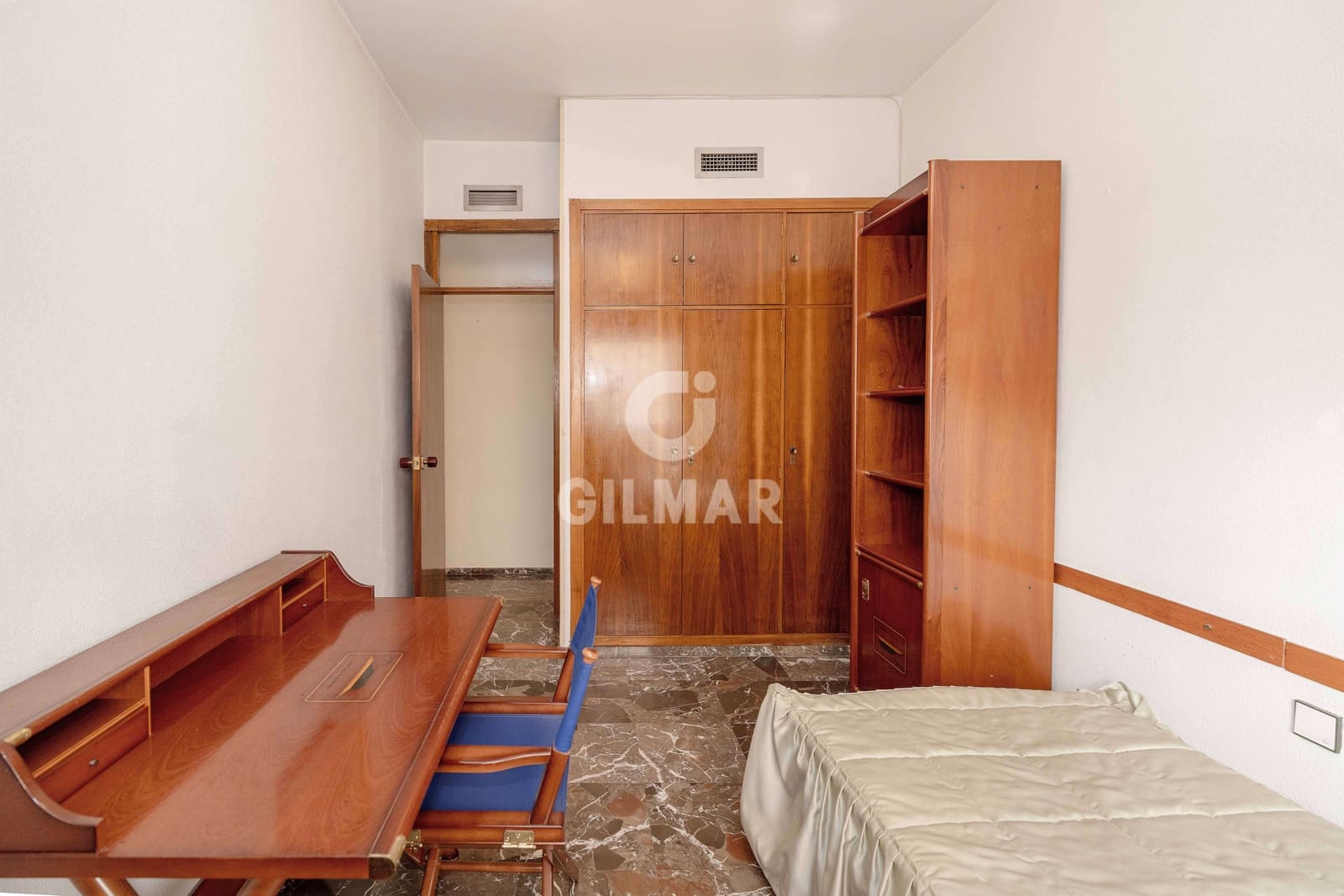 5 slaapkamer Flat te koop in Sevilla stad met garage - € 760.000 (Ref: 9207596)