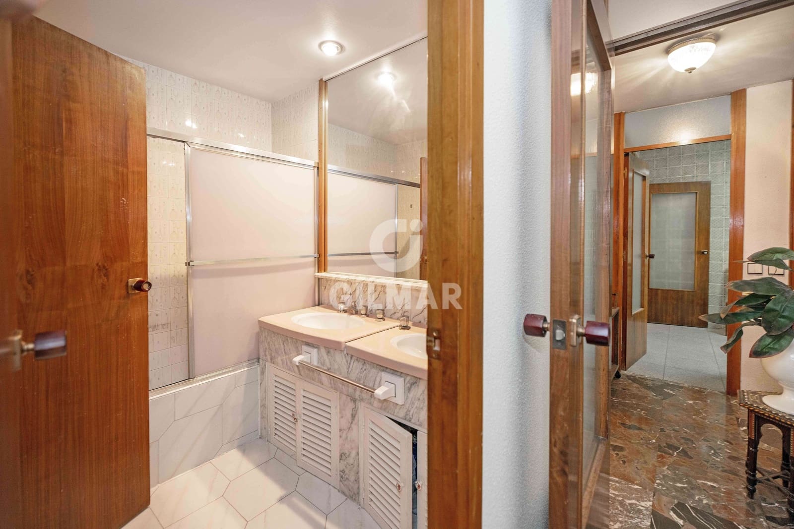 5 slaapkamer Flat te koop in Sevilla stad met garage - € 760.000 (Ref: 9207596)