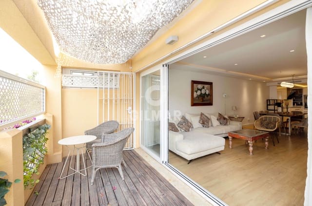 4 bedroom Flat for sale in Elviria, Marbella with pool garage - € 675,000 (Ref: 9211582)
