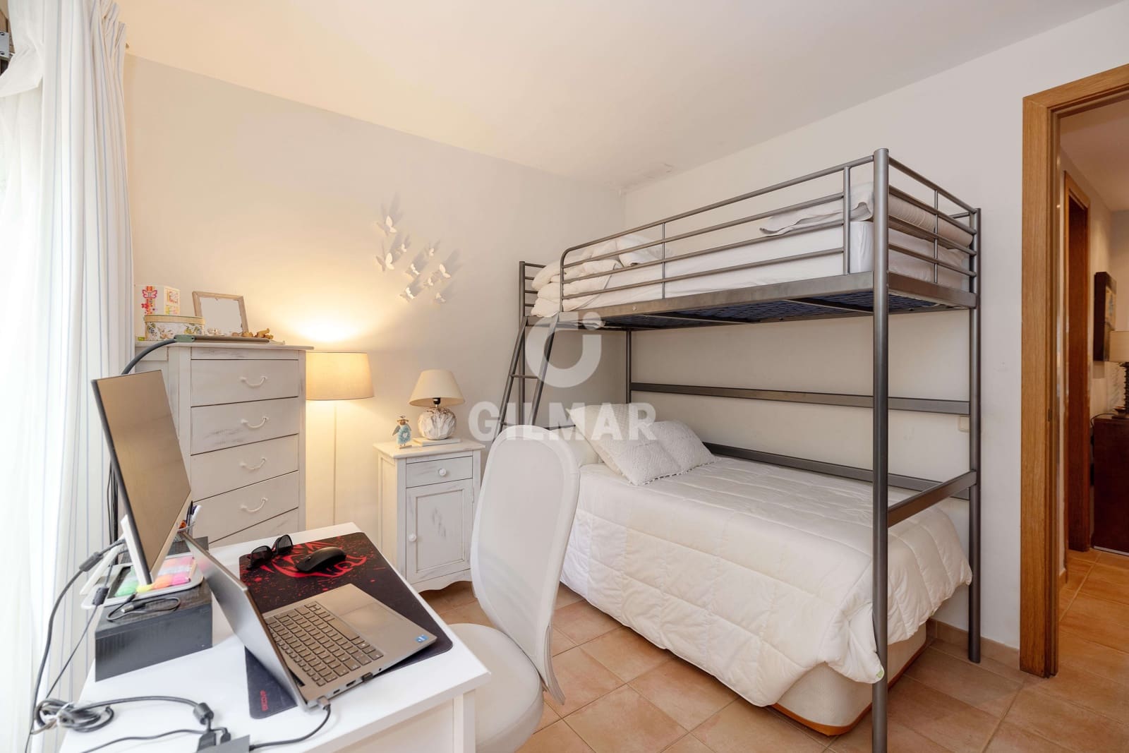 2 soveværelse Lejlighed til salg i Rio Real med swimmingpool garage - € 495.000 (Ref: 9211584)