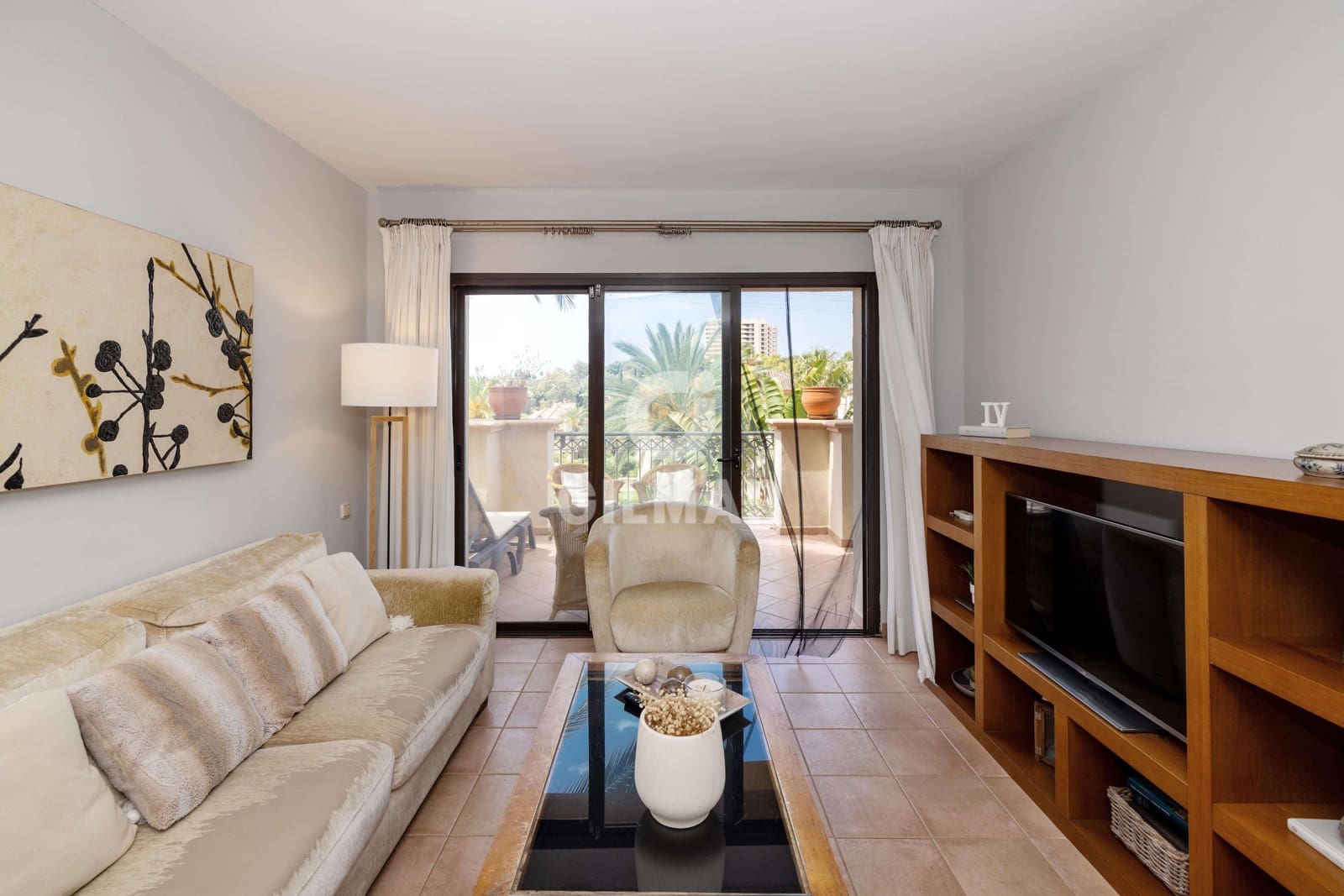 2 soveværelse Lejlighed til salg i Rio Real med swimmingpool garage - € 495.000 (Ref: 9211584)