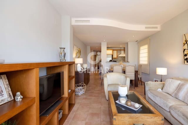 2 soverom Leilighet til salgs i Río Real, Marbella med svømmebasseng garasje - € 495 000 (Ref: 9211584)