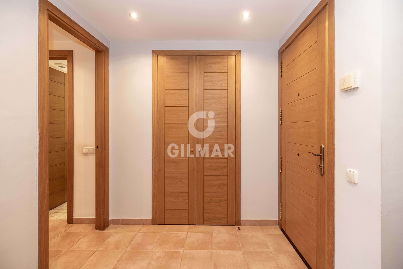 2 soveværelse Lejlighed til salg i Rio Real med swimmingpool garage - € 495.000 (Ref: 9211584)