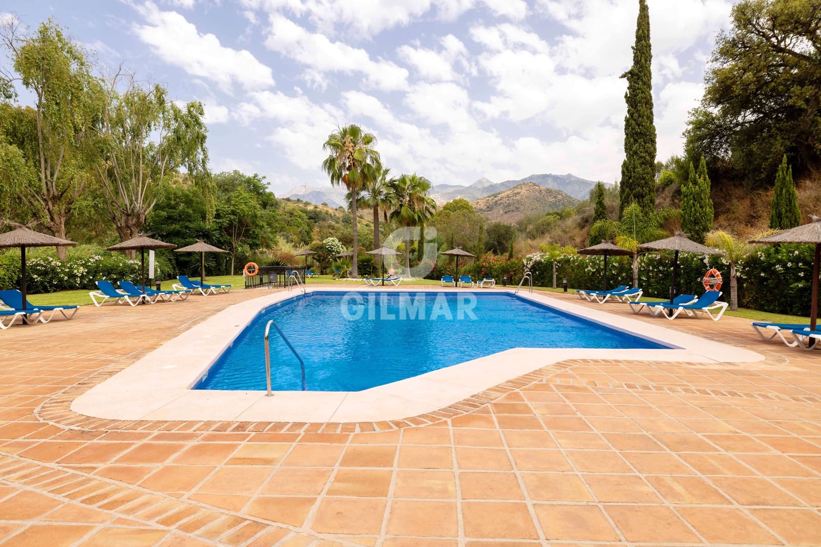 2 soveværelse Lejlighed til salg i Rio Real med swimmingpool garage - € 495.000 (Ref: 9211584)