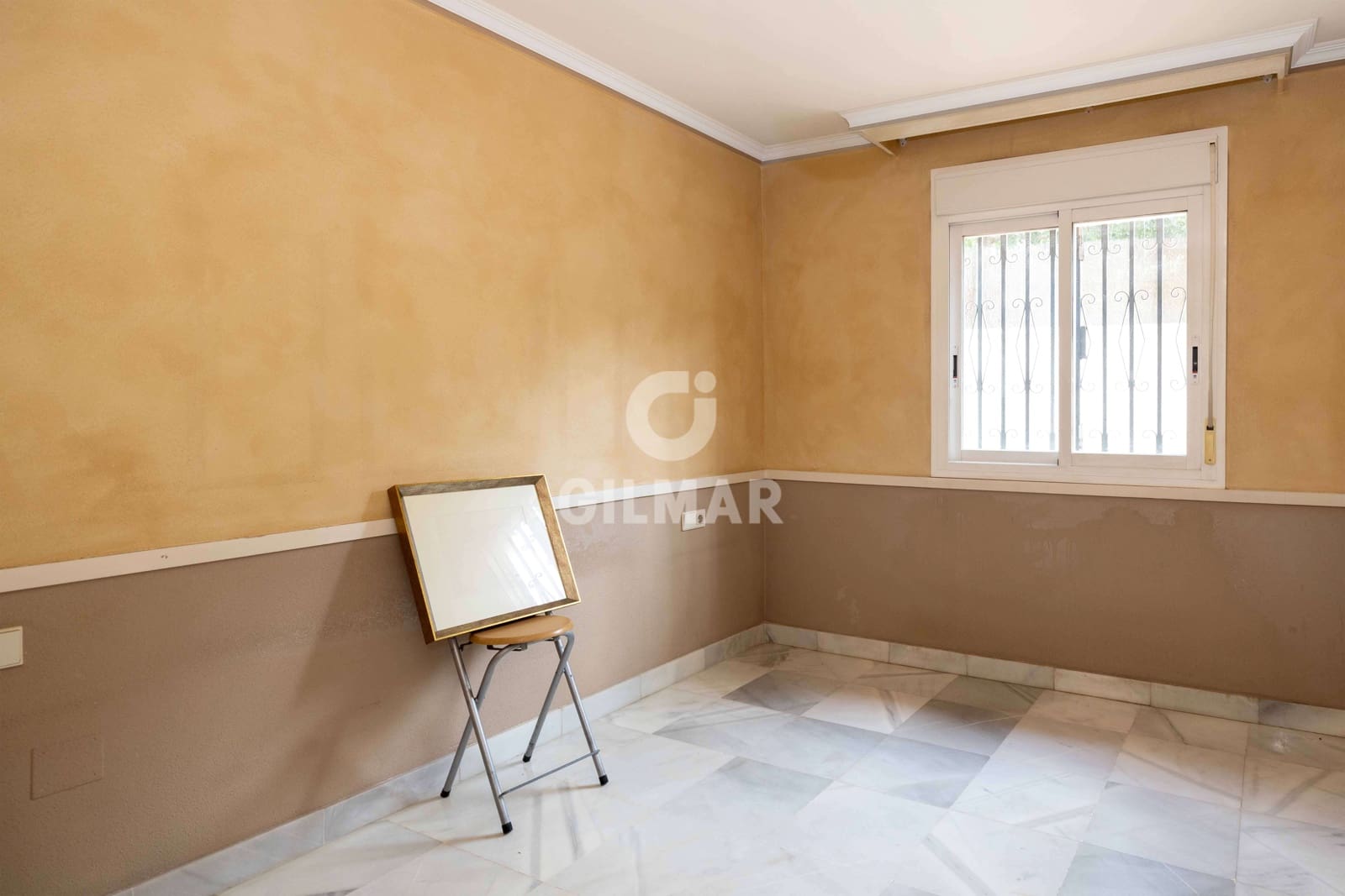 Piso de 3 habitaciones en Marbella en venta con piscina - 450.000 € (Ref: 9211585)