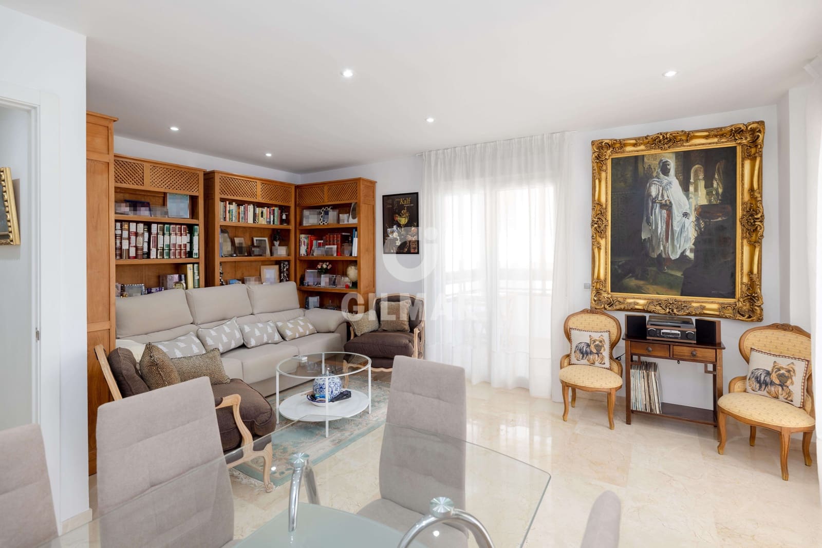 3 bedroom Flat for sale in Marbella with garage - € 875,000 (Ref: 9211586)