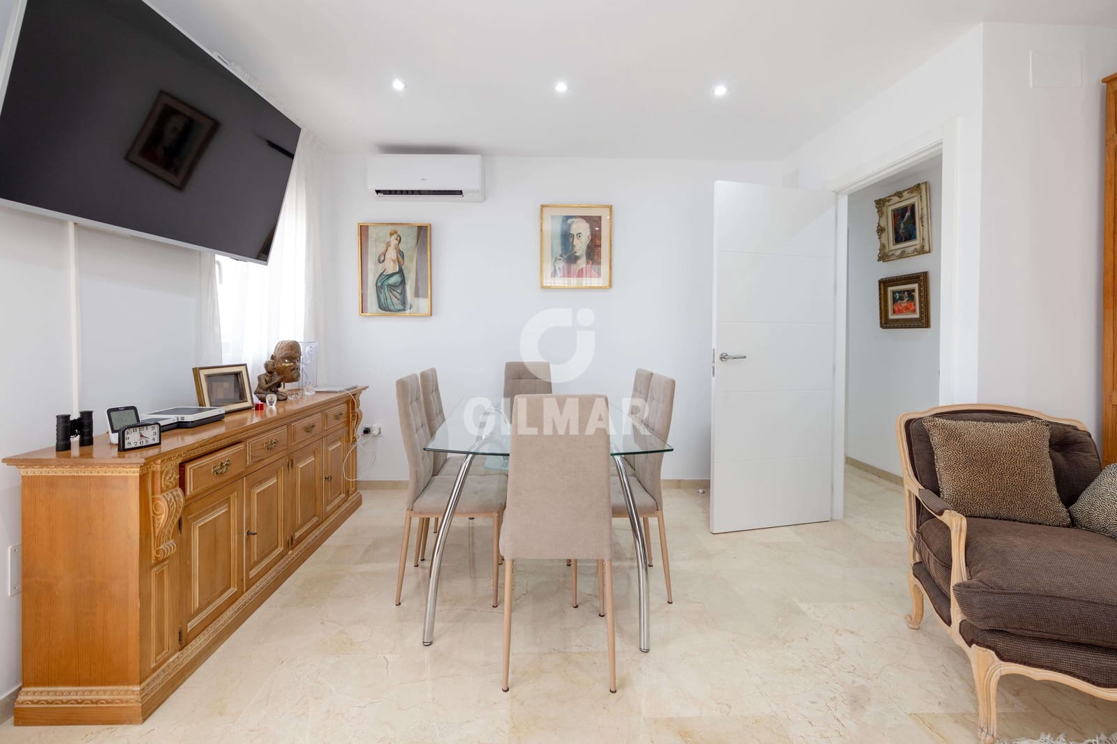 3 bedroom Flat for sale in Marbella with garage - € 875,000 (Ref: 9211586)