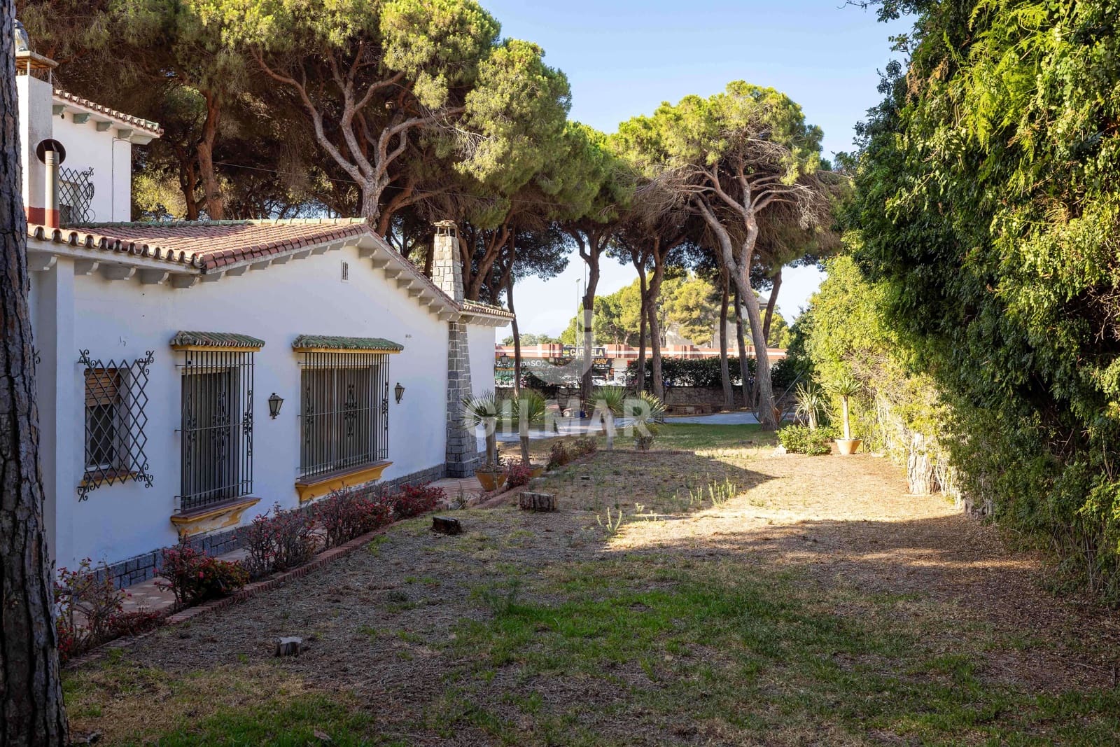 11 soveværelse Villa til salg i Elviria med swimmingpool - € 1.900.000 (Ref: 9211587)