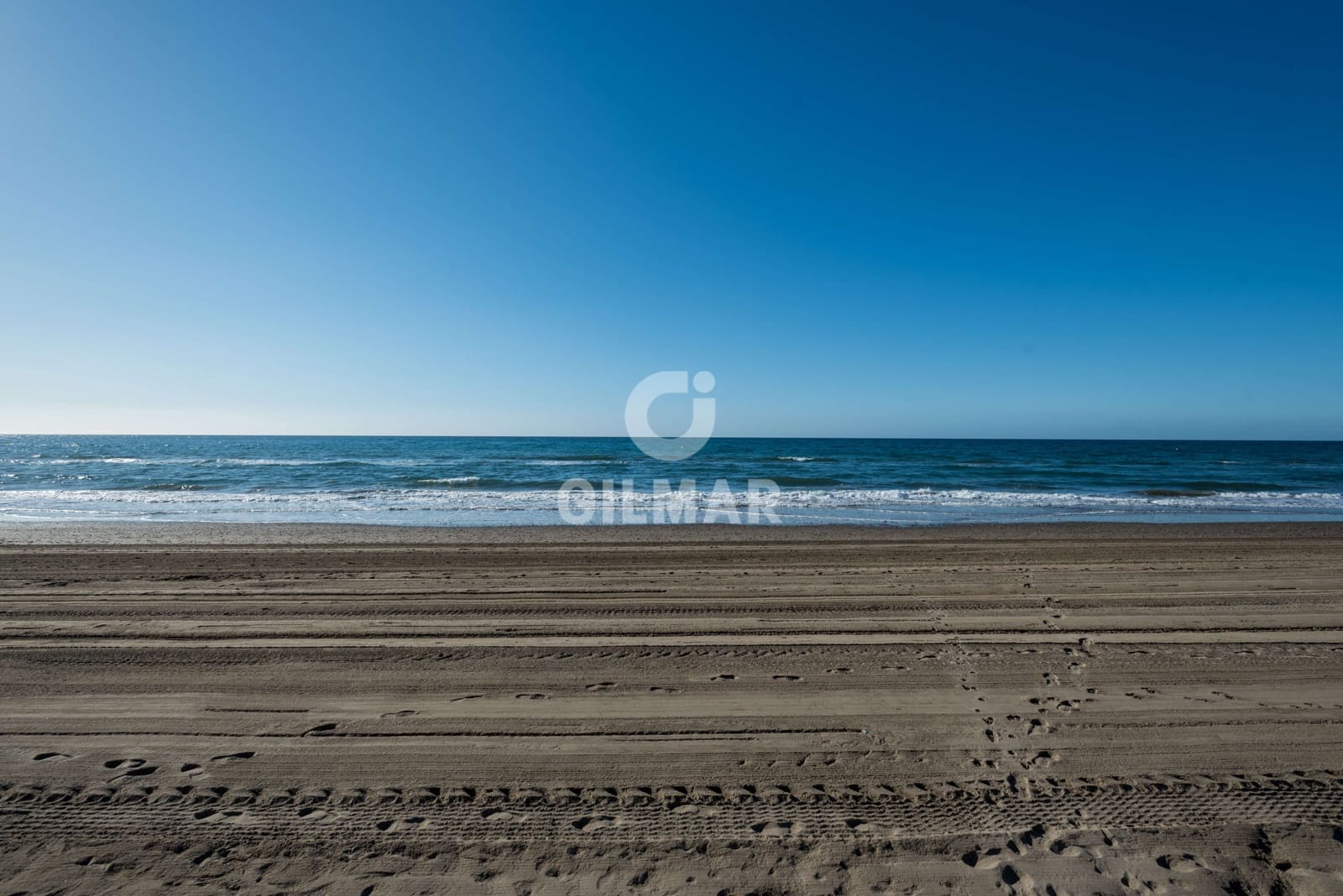 4 soverom Rekkehus til salgs i Las Chapas med svømmebasseng garasje - € 875 000 (Ref: 9211588)